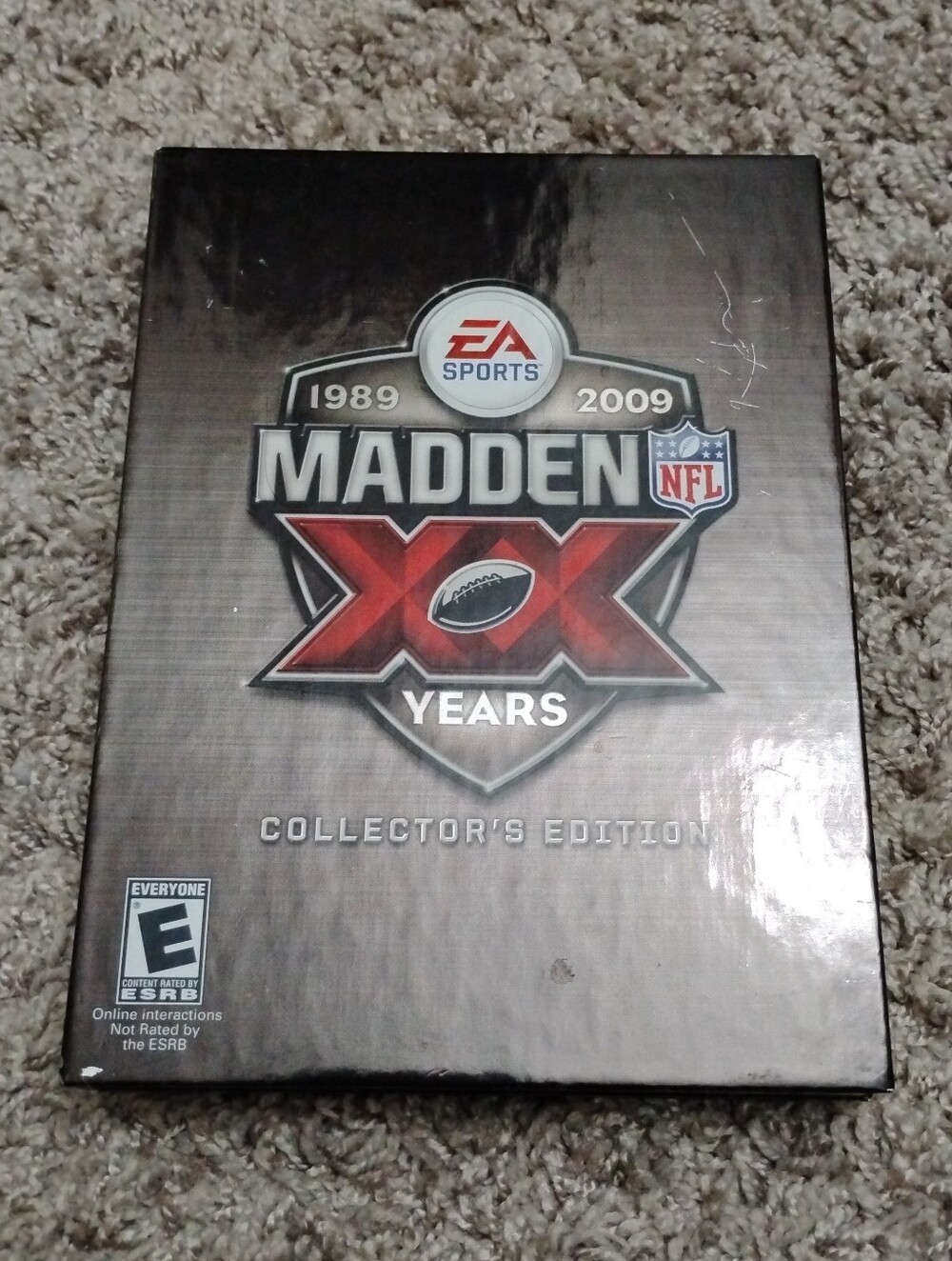 Madden NFL 09 20th Anniversary Collector's Edition (Xbox 360) Complete In Box